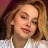 anna-mira