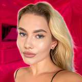 charlize_ice
