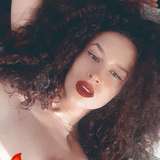 curlyyhot
