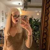 stunning_stella