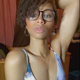 ivyevescarlet