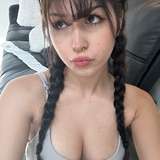 vivi.x33
