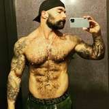 cagedlionxxx